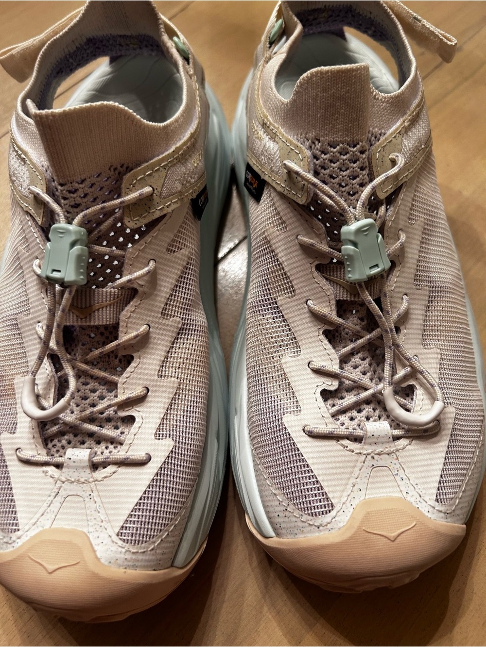 Hoka Hopara 2  Beige Trail/Hiking Sandal with Mint and Yellow Accents size 8.5 - Picture 7 of 12